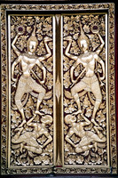 15. Golden Doors - Bangkok, Thailand